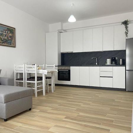 Ferienwohnung Atrium Residency Tirana Exterior foto